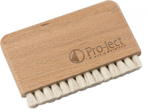 Szczotka z koziego włosia z drewnianą rączką do czyszczenia na mokro płyt LP Pro-Ject VC-S Brush - WOOD 