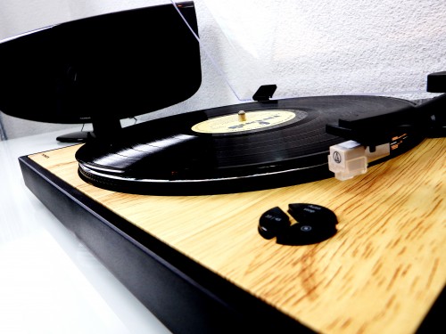 Zestaw stereo / Cyfrowa mini wieża z gramofonem THOMSON TT300 & MIC400